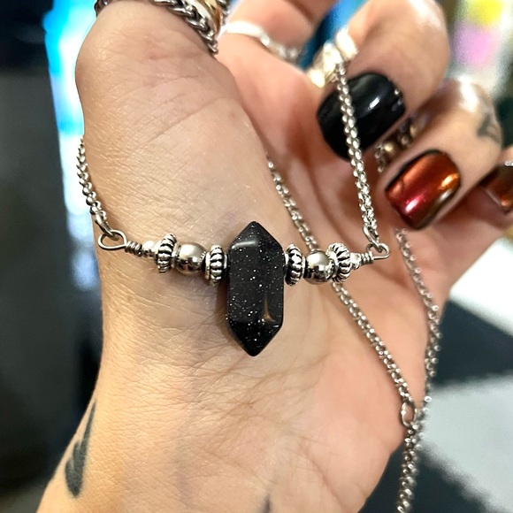 🔴Handmade Double terminated blue midnight goldstone gem adjustable choker - Picture 4 of 9